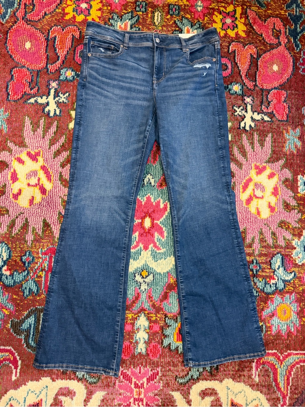 NWT American eagle kick boot jeans